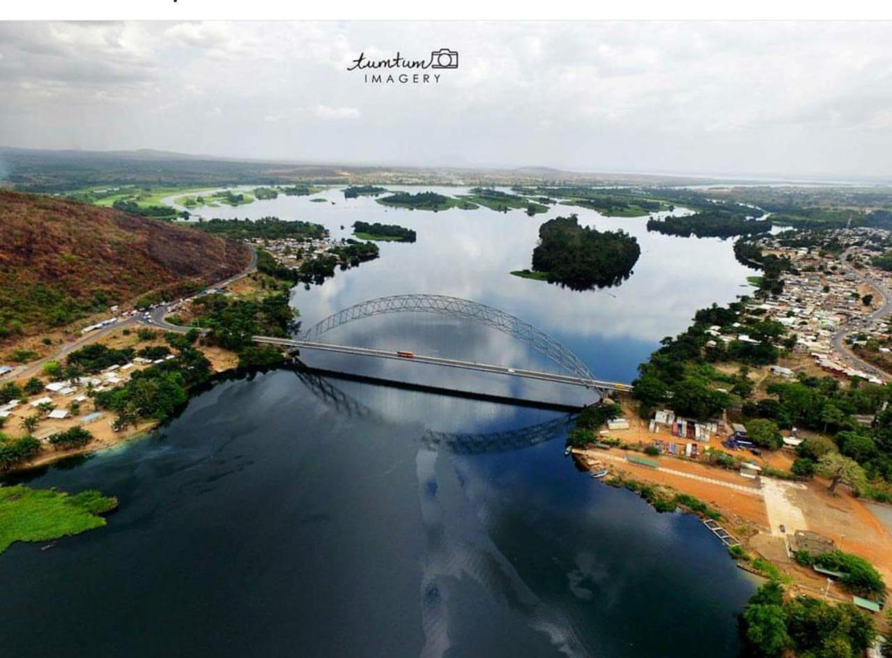 Aylos Bay 호텔 Akosombo 외부 사진