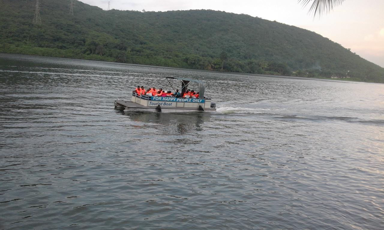 Aylos Bay 호텔 Akosombo 외부 사진
