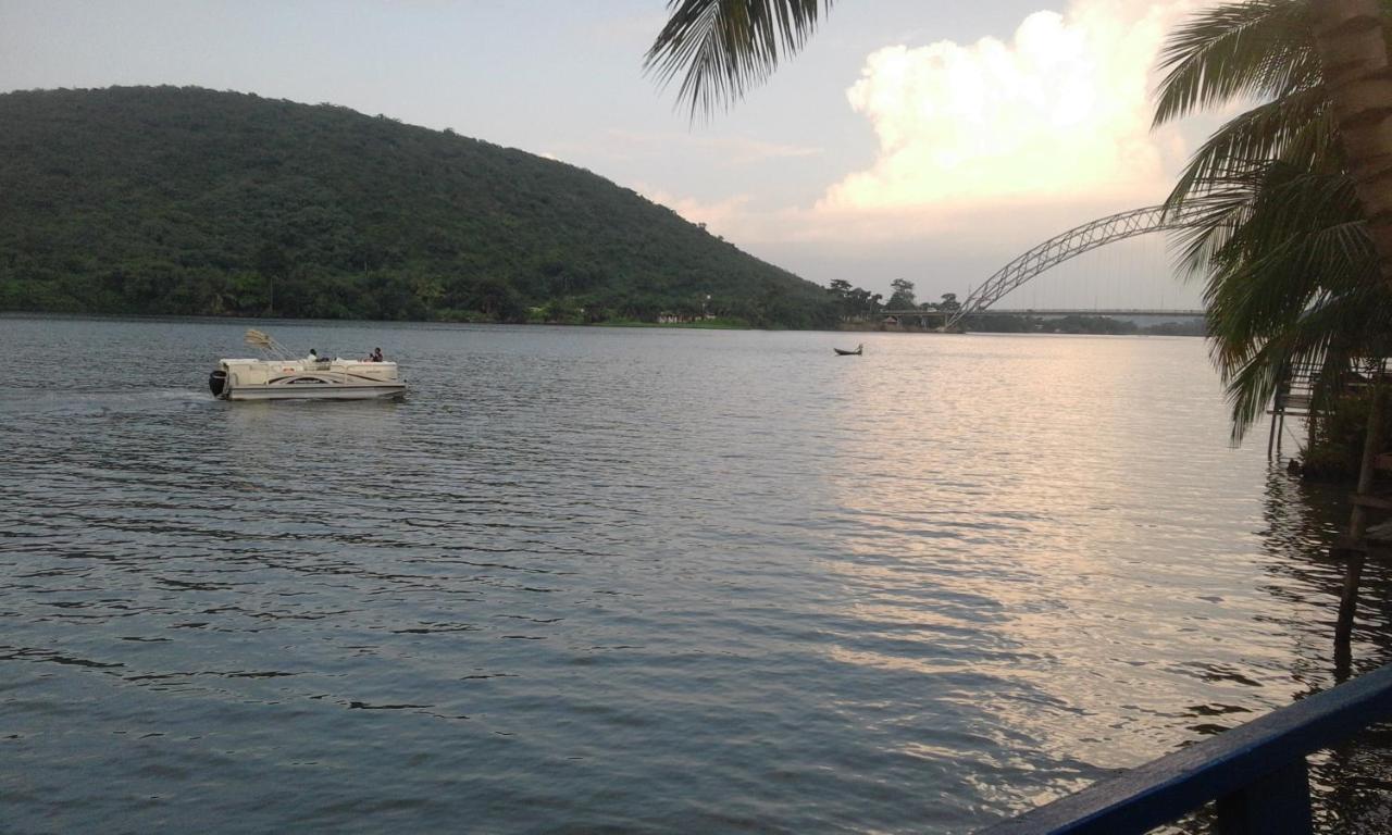 Aylos Bay 호텔 Akosombo 외부 사진